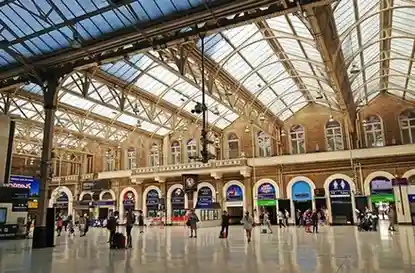 Charing Cross Station  | Heathrow Taxis Quote | Cheap Airport Cabs & London Minicabs Transfers Service